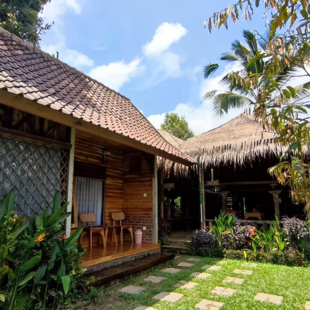 Sekumpul Bali Hidden Space Singaraja Exterior foto